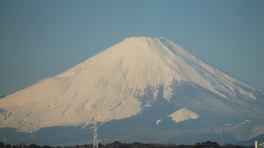 関東富士見百景「松の内公園馬の背」からの富士山：1月10日富士山大雪の後（撮影者: JA1CQT）