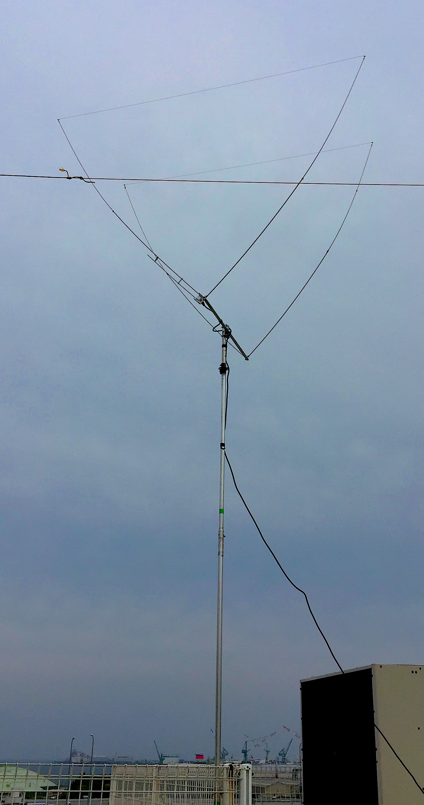 磯子センター 50MHz Antenna